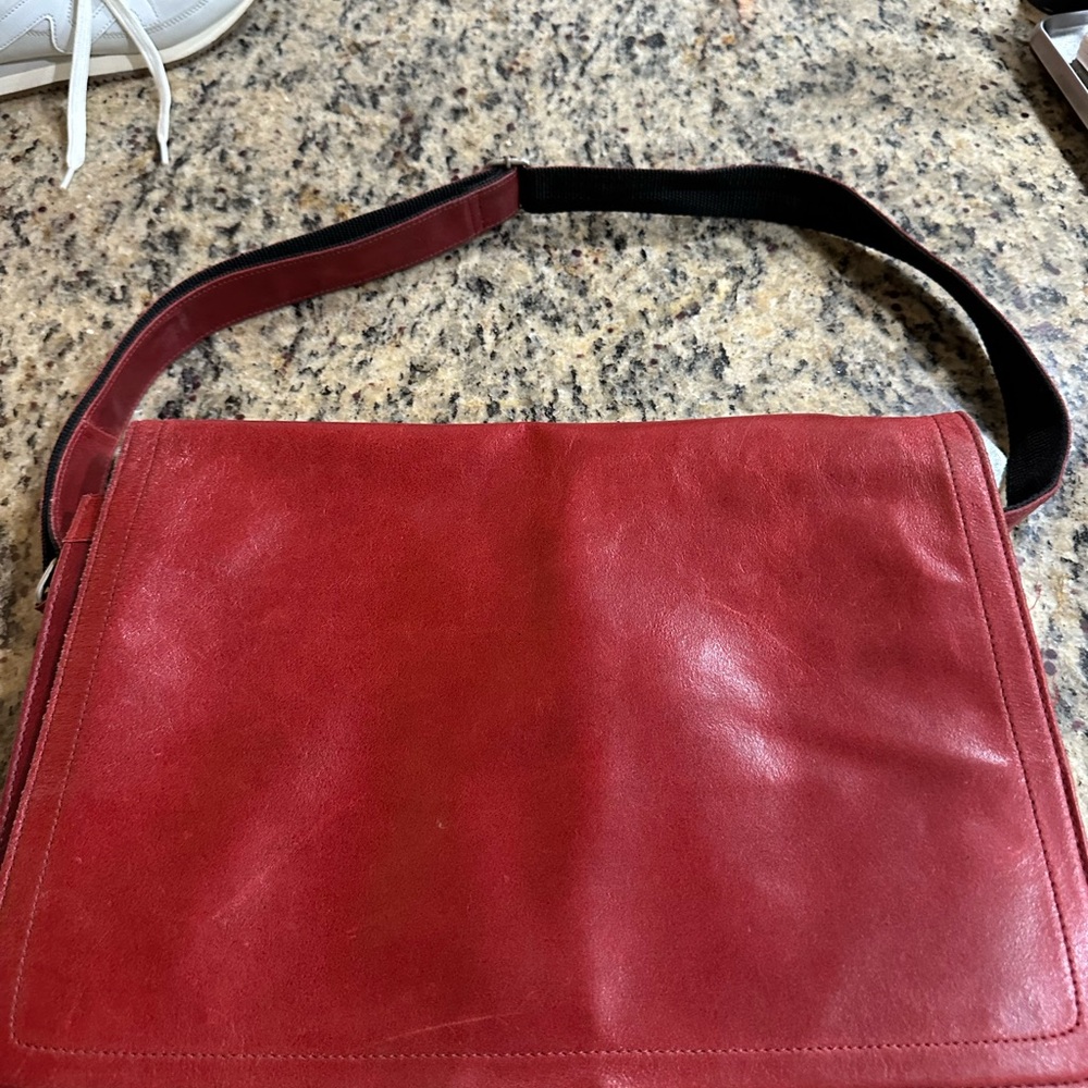 Stylish Red Leather Unisex Messenger Bag